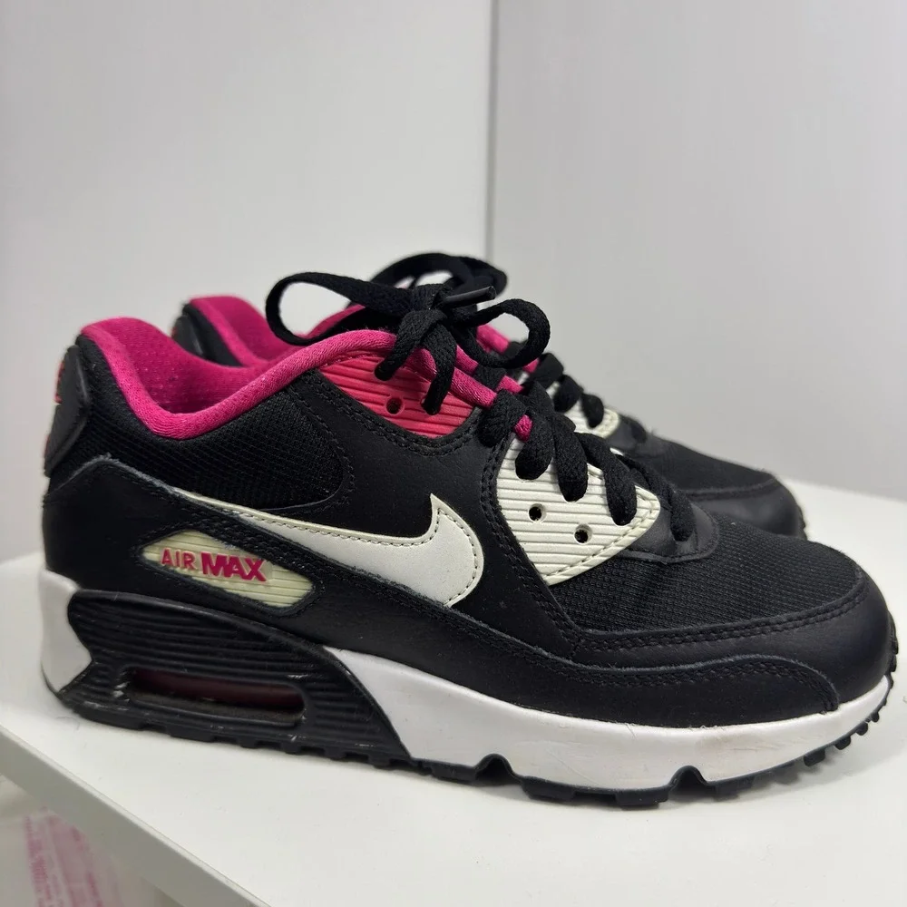 Nike Air Max 90 Mesh Kids 4Y Black White Vivid Pink Running Shoes 724824-003